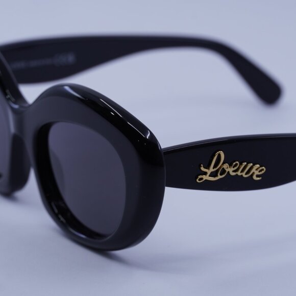 Loewe LW40153I 01A Sunglasses Shiny Black Cat Eye Frame, Smoke Lenses